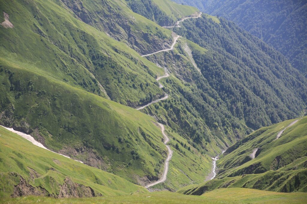 Georgie road to Musheti
